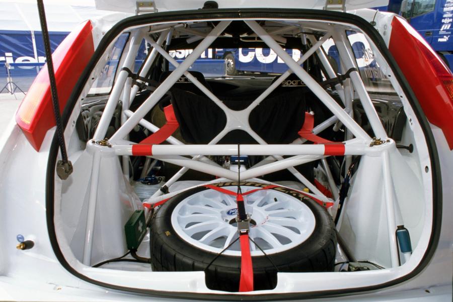  Ford Focus RS WRC 2003 года  (фото 15 из 94)